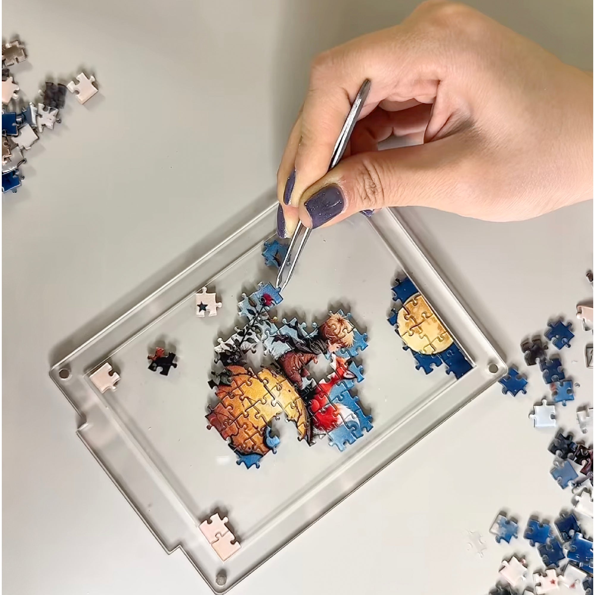 Acrylic Miniature Frame Puzzle | Magnetic Display Jigsaw Puzzle (140 Pieces) | Mini Leaves
